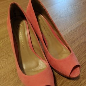 Coral color heels